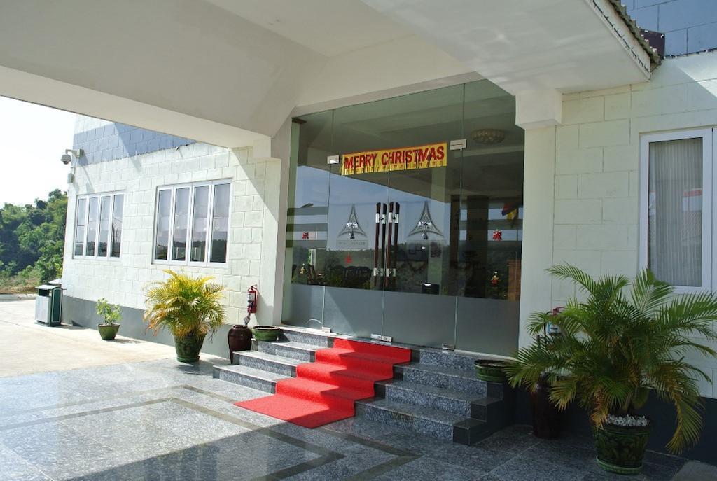 妙欣沙酒店 Oattara Thiri 外观 照片